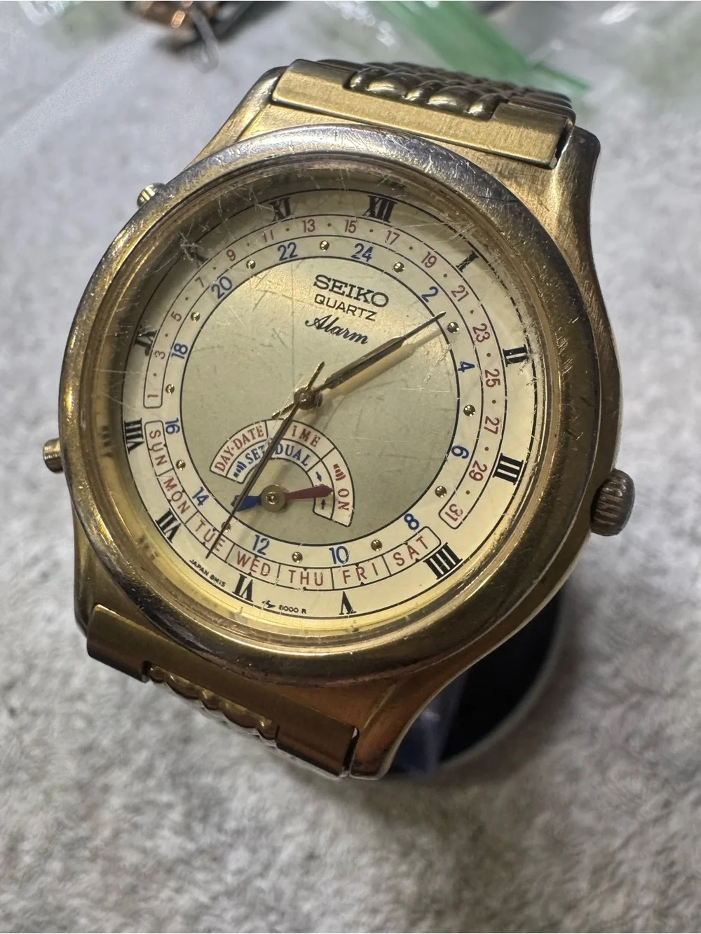 Seiko Gold and Cream Analog Alarm Watch
